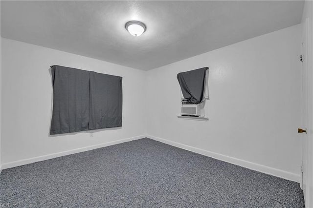 2001 Chesapeake DR A, Chesapeake, VA 23324