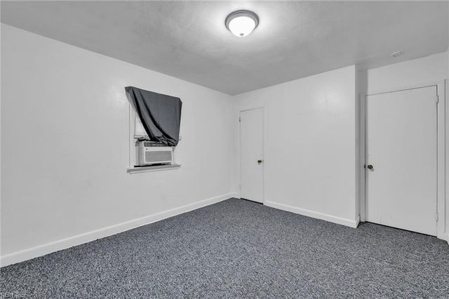 2001 Chesapeake DR A, Chesapeake, VA 23324