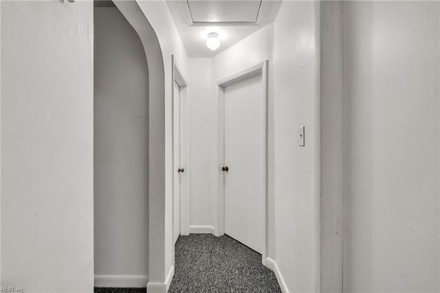 2001 Chesapeake DR A, Chesapeake, VA 23324