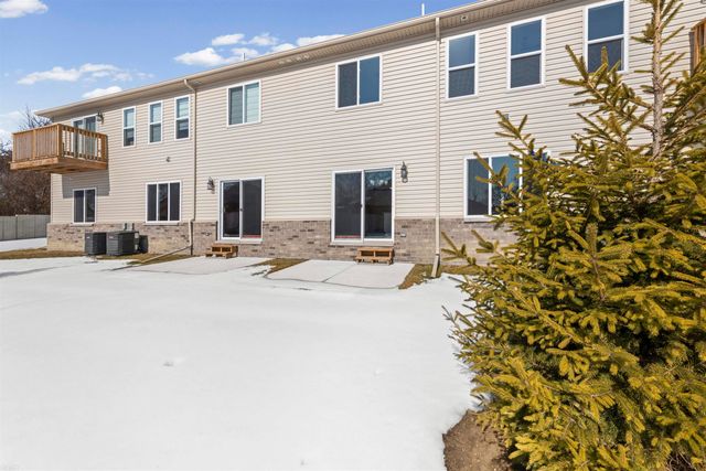 16520 Savor Lane, Clinton Township, MI 48035