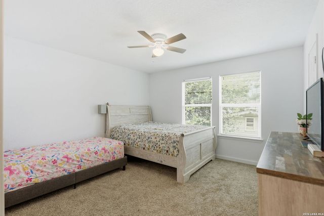 1522 S Elmendorf, San Antonio, TX 78207