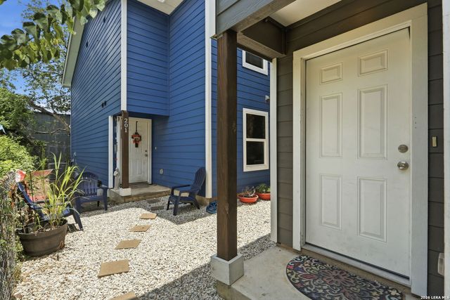 1522 S Elmendorf, San Antonio, TX 78207