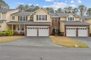 29 Hawk Ridge Drive, Spring Lake, NC 28390