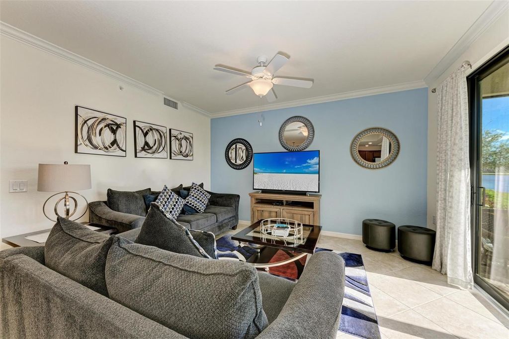 Image 11 of property listing at 16814 VARDON TERRACE 103, Bradenton, FL 34211