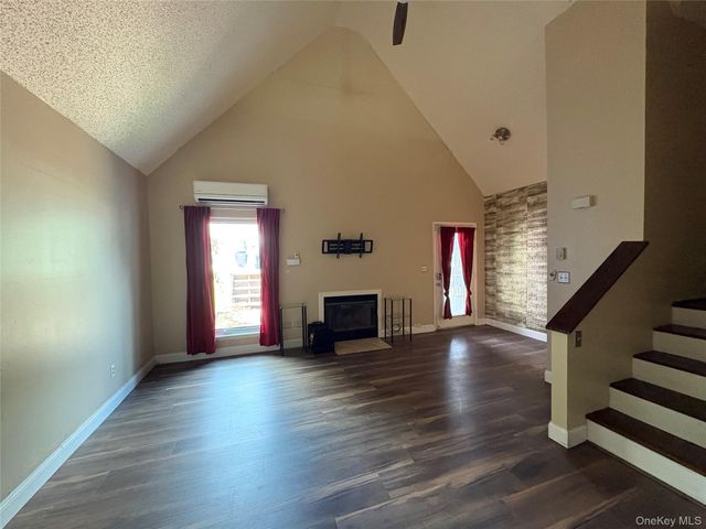 13 Fox Ridge, Woodridge, NY 12789