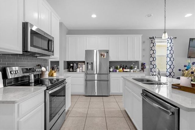 2320 E GRASMERE VIEW PARKWAY S, Kissimmee, FL 34746