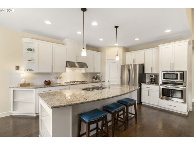 1766 S NIGHTHAWK Rd, Ridgefield, WA 98642