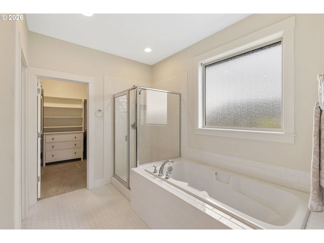 1766 S NIGHTHAWK Rd, Ridgefield, WA 98642