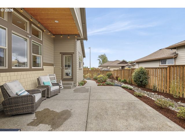 1766 S NIGHTHAWK Rd, Ridgefield, WA 98642