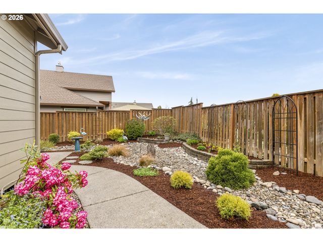 1766 S NIGHTHAWK Rd, Ridgefield, WA 98642