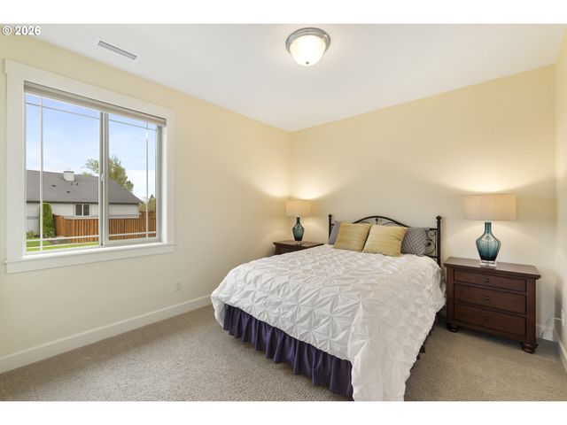 1766 S NIGHTHAWK Rd, Ridgefield, WA 98642