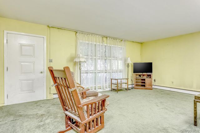 33 York Avenue, Monticello, NY 12701