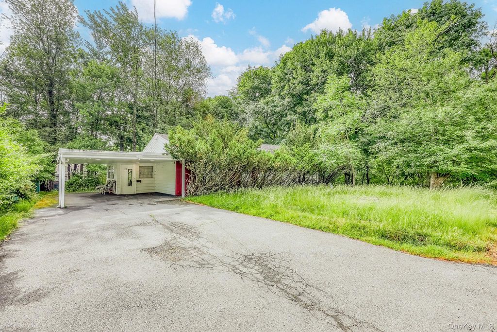 33 York Avenue, Monticello, NY 12701