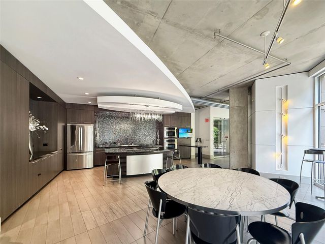 1901 Post Oak Boulevard 4103, Houston, TX 77056