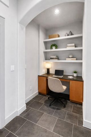 1901 Post Oak Boulevard 4103, Houston, TX 77056