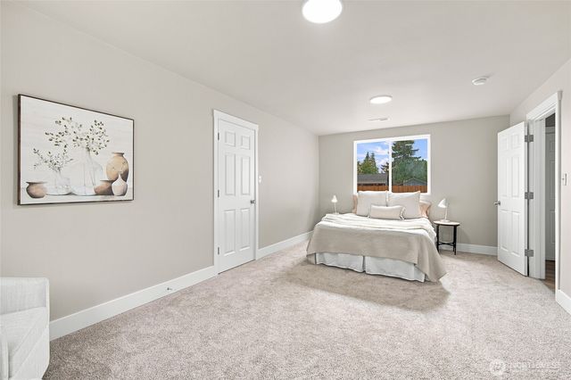 901 11th Street, Sedro Woolley, WA 98284