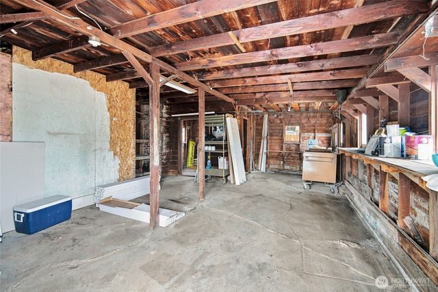 901 11th Street, Sedro Woolley, WA 98284