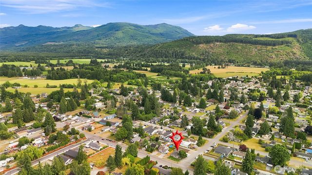 901 11th Street, Sedro Woolley, WA 98284