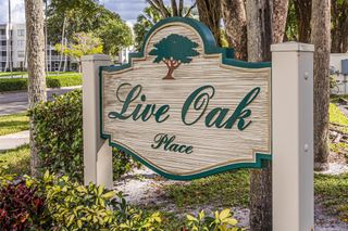 9410 Live Oak Pl 203, Davie, FL 33324