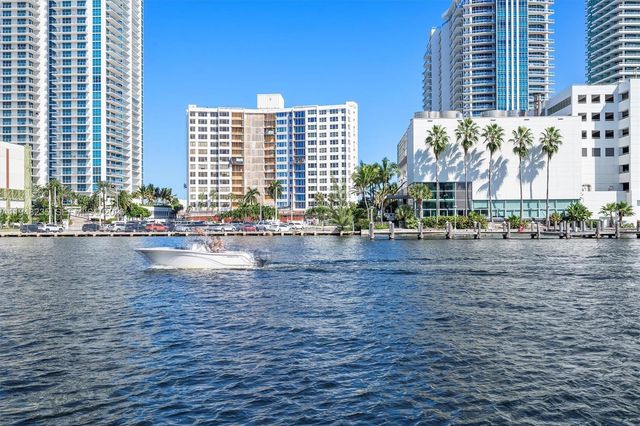 600 Parkview Dr 927, Hallandale Beach, FL 33009