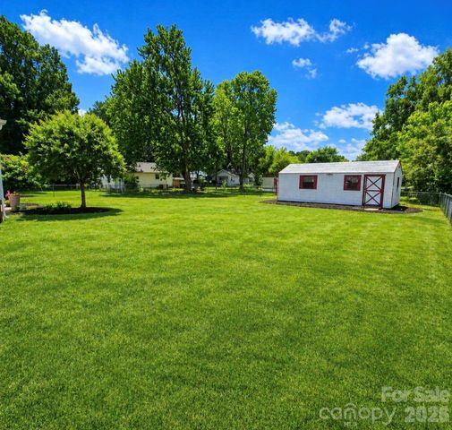 438 Union Cemetery Road SW, Concord, NC 28027