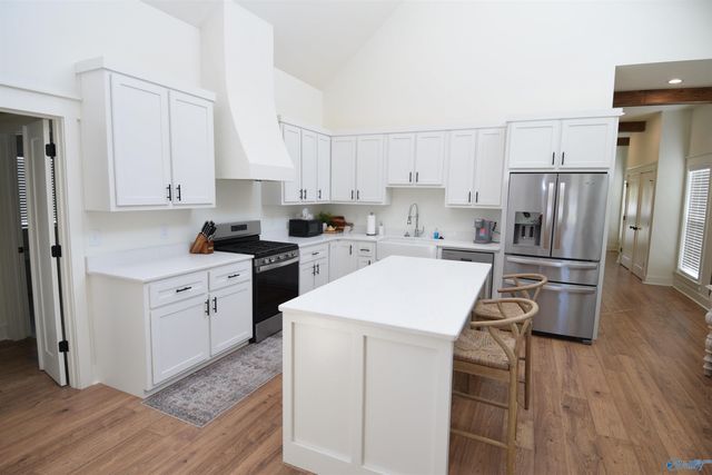 3162 Hardin Road, Guntersville, AL 35976