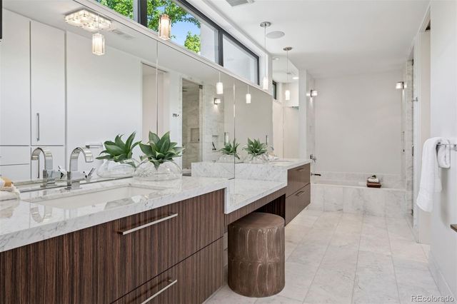 2539 E 5th Avenue, Denver, CO 80206