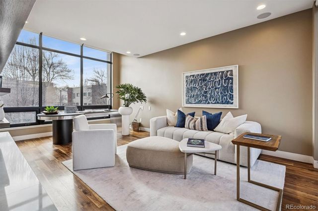 2539 E 5th Avenue, Denver, CO 80206