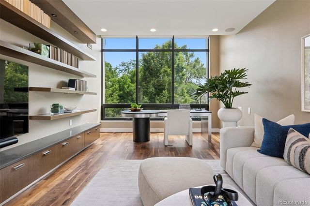 2539 E 5th Avenue, Denver, CO 80206