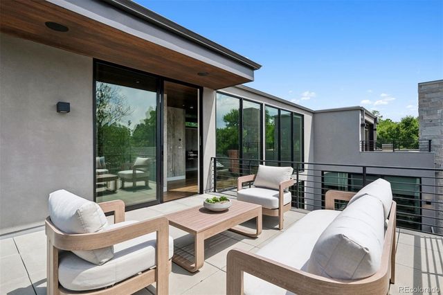 2539 E 5th Avenue, Denver, CO 80206