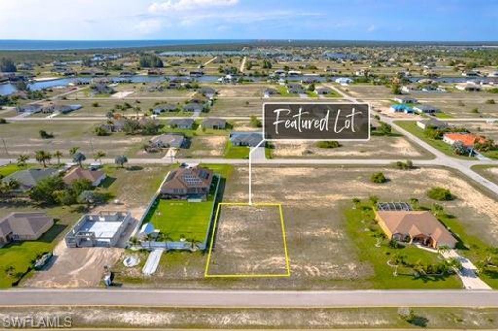 4335 Jacaranda W, CAPE CORAL, FL 33993 — photo 4