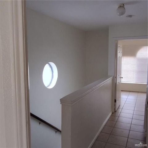 417 N 28th Street 3, Mcallen, TX 78501