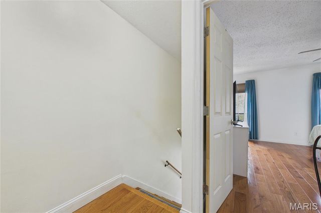 2755 Blackforest Drive, Oakville, MO 63129