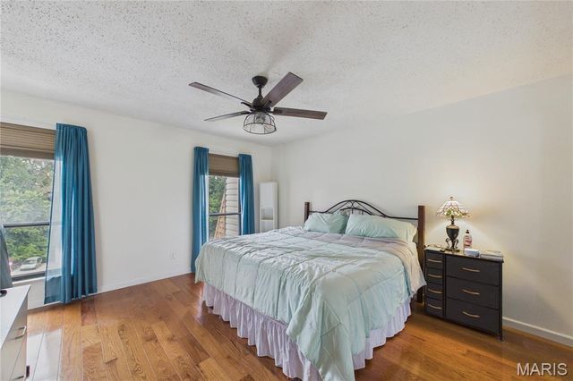2755 Blackforest Drive, Oakville, MO 63129