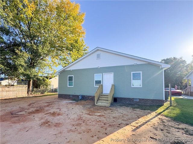 3601 Cliffridge Drive, Lumberton, NC 28358