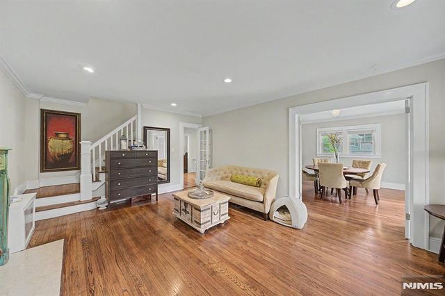 26 George Street, Allendale, NJ 07401