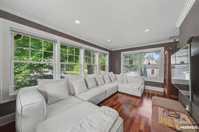 26 George Street, Allendale, NJ 07401