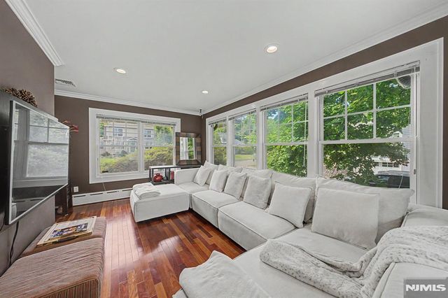 26 George Street, Allendale, NJ 07401