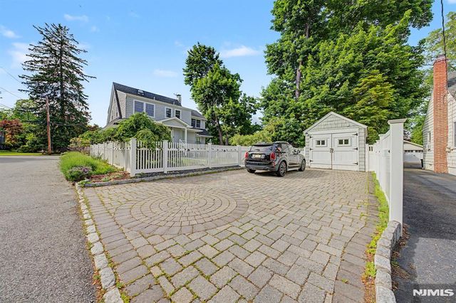 26 George Street, Allendale, NJ 07401