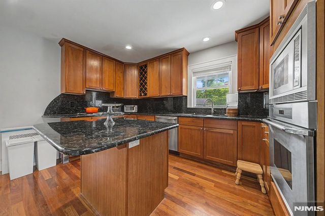 26 George Street, Allendale, NJ 07401
