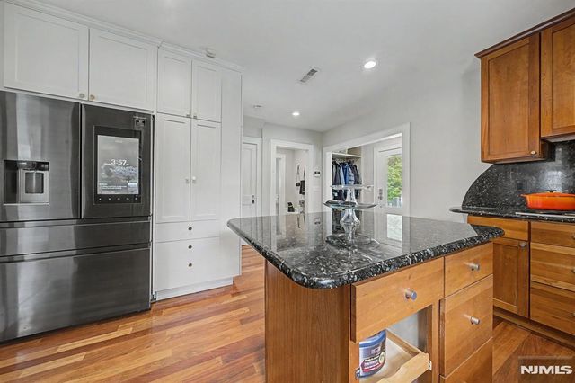 26 George Street, Allendale, NJ 07401