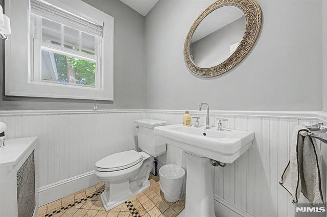 26 George Street, Allendale, NJ 07401