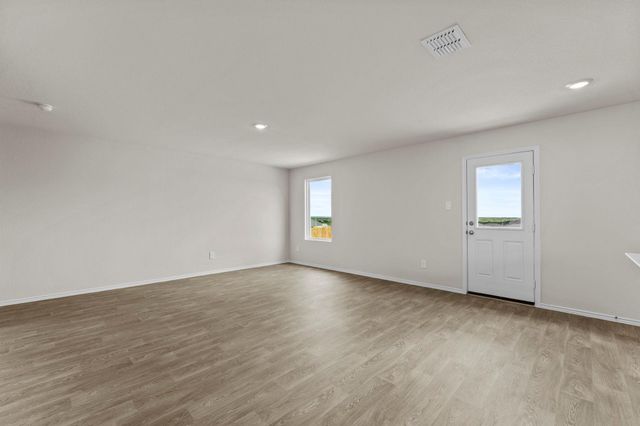 119 Howard DR, Maxwell, TX 78656