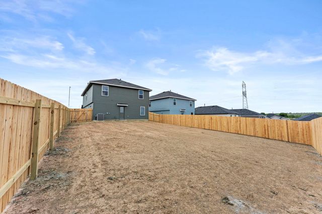 119 Howard DR, Maxwell, TX 78656