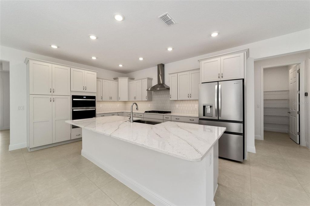 Image 19 of property listing at 10026 SW 106TH CIRCLE, Ocala, FL 34481