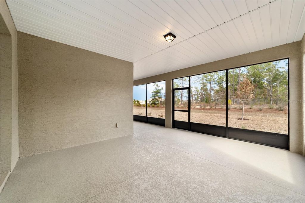 Image 40 of property listing at 10026 SW 106TH CIRCLE, Ocala, FL 34481