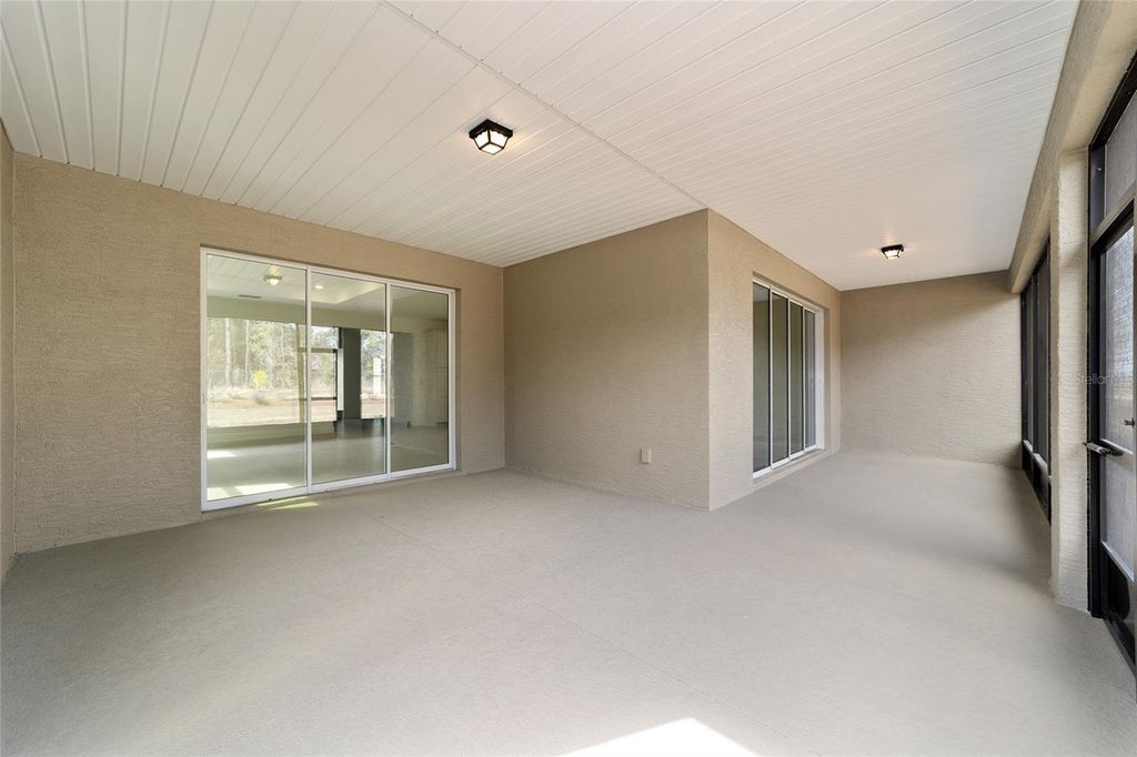 Image 41 of property listing at 10026 SW 106TH CIRCLE, Ocala, FL 34481