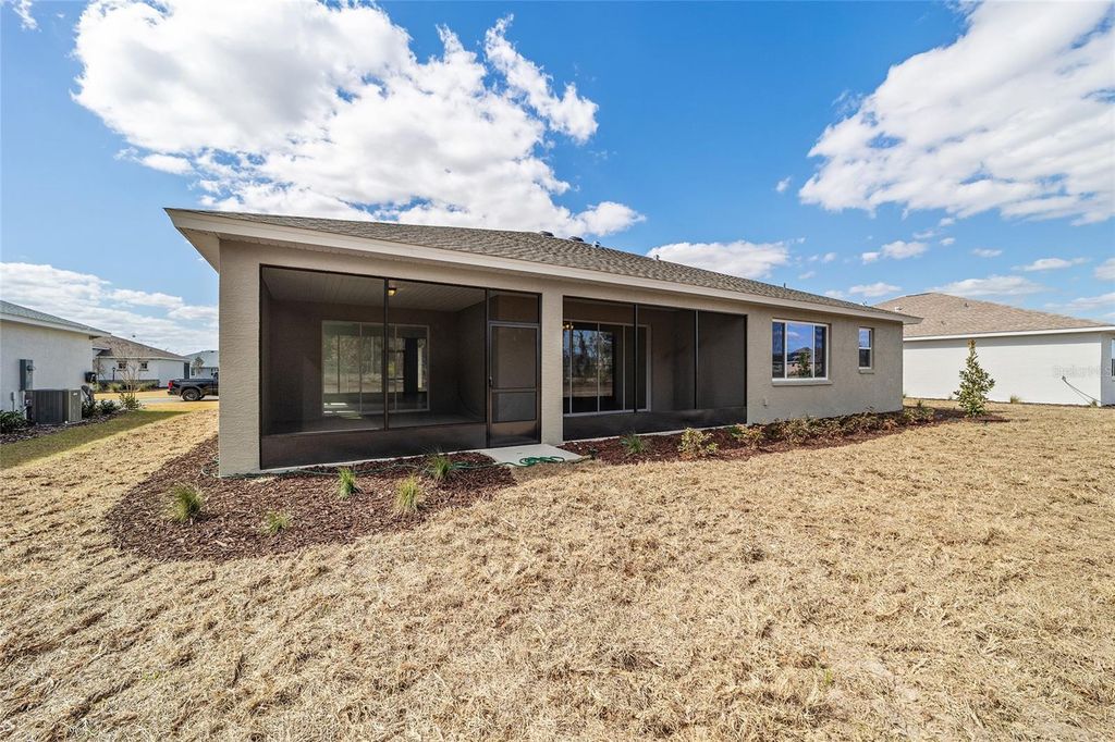 Image 44 of property listing at 10026 SW 106TH CIRCLE, Ocala, FL 34481