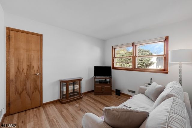 1604 Brunella Ave, Piscataway Twp., NJ 08854