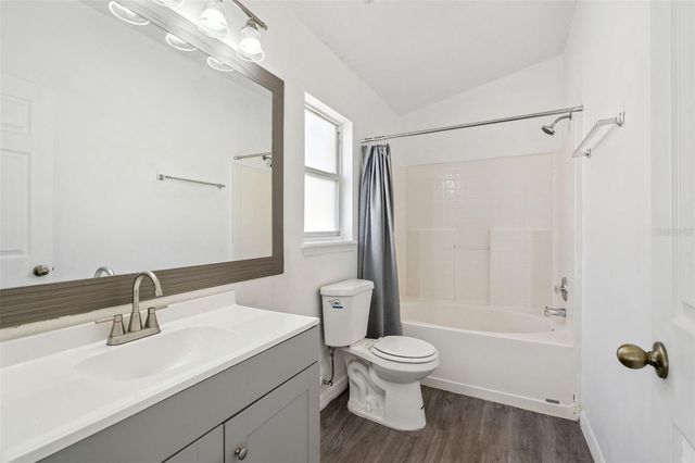 1009 WINDING WATER WAY, Clermont, FL 34714